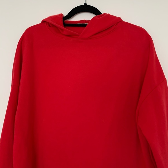 REALLY SOFT HOODIE! WORN ONCE - Picture 2 of 3